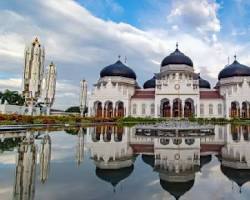 Kondisi terkini Aceh per 2 Januari 2026 terpantau aman dan kondusif. TNI-Polri tingkatkan patroli sementara Pemda fokus pada pemulihan ekonomi